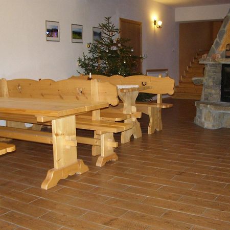 Dom Goscinny Na Skolach Gliczarow Ngoại thất bức ảnh